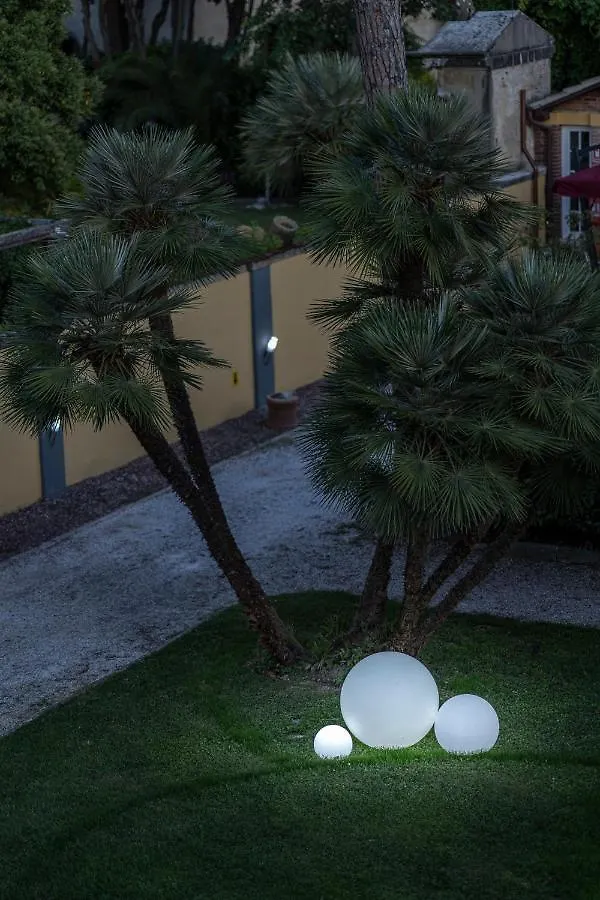 The Rif - Boutique Hotel Pisa Italy