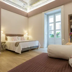 https://bellaroto-suite.sicilyhotelsitaly.net